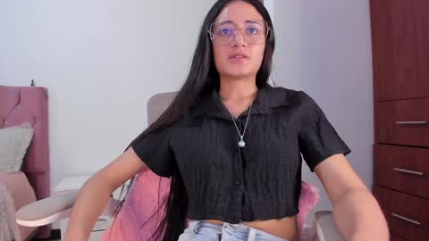 Caroline online show from 12-05-24, 05:06