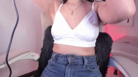 Caroline online show from 10-05-25, 06:28