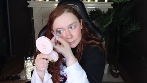 Mira online show from 02-08-25, 05:51