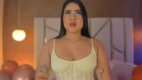 Snapshot of carolinaa_suarez chatting on 10-09-25, 11:19 carolinaa_suarez online show from 10-09-25, 11:19