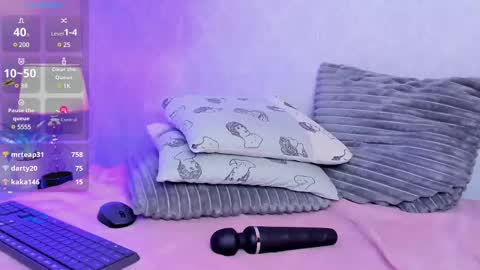  Caroline  online show from 02-18-25, 05:42