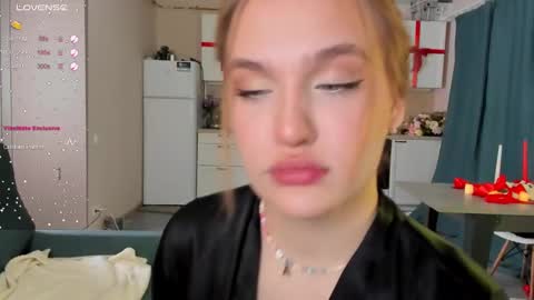 Caro online show from 12-24-24, 02:21