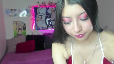 Snapshot of caroline_lenox chatting on 12-01-24, 07:58 Caroline Lenox online show from 12-01-24, 07:58