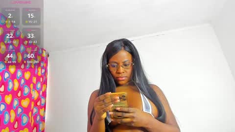 Snapshot of caroline_tovar_ chatting on 01-21-25, 11:46 Caroline Tovar   Lovense is active my orgasms in your hands Give me more pleasure and make me cum online show from 01-21-25, 11:46