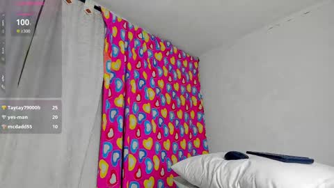 Snapshot of caroline_tovar_ chatting on 03-12-25, 03:46 Caroline Tovar   Lovense is active my orgasms in your hands Give me more pleasure and make me cum online show from 03-12-25, 03:46