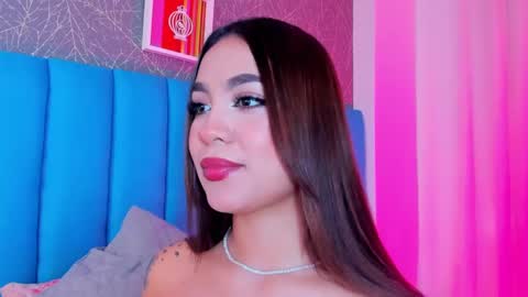 CarolineeGarcia online show from 02-27-25, 01:49