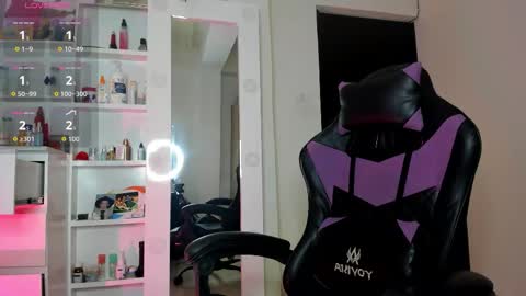 CarolineeGarcia online show from 11-27-25, 01:02