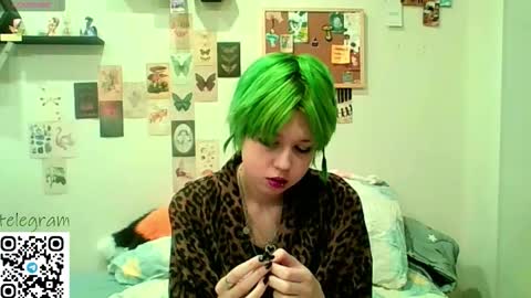 CarolineRichter online show from 02-25-26, 11:58