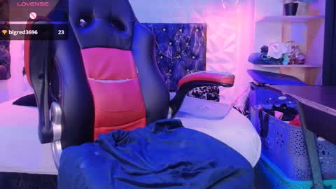 Caroline Scoth online show from 01-08-25, 08:39