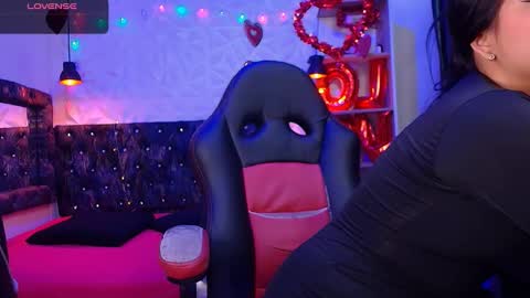 Caroline Scoth online show from 03-02-25, 05:25