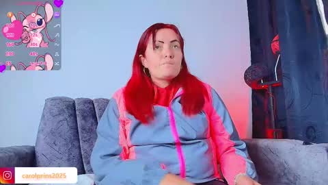 Carolinhe  online show from 10-22-25, 07:35