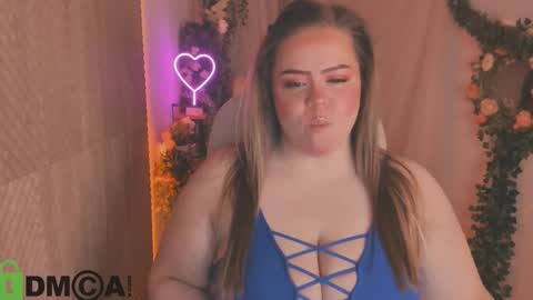 Snapshot of caroll_li chatting on 02-06-25, 09:28 caroll_li online show from 02-06-25, 09:28