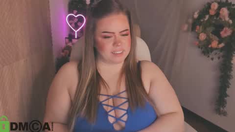 Snapshot of caroll_li chatting on 03-03-25, 12:48 caroll_li online show from 03-03-25, 12:48