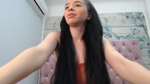 CarollaOxy online show from 01-28-25, 05:11