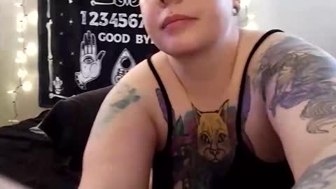 Car online show from 11-07-25, 02:17