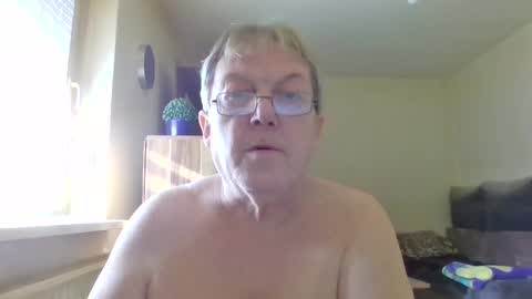 carsten21101 online show from 03-09-25, 08:29