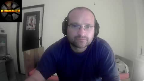 Snapshot of cascadacek chatting on 10-06-25, 06:05 CASCADACEK online show from 10-06-25, 06:05