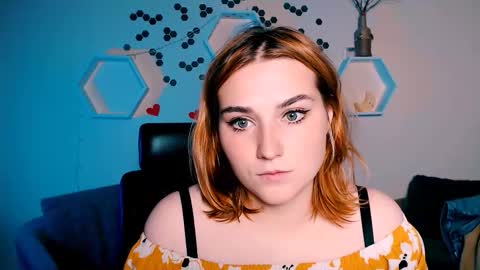 casey_meow_ online show from 10-17-25, 05:32