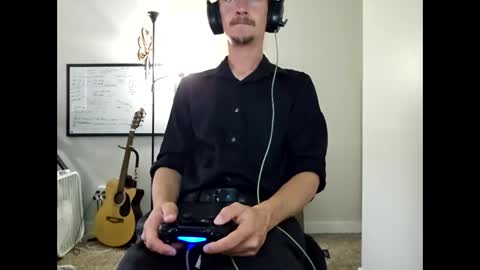 caseygirthwood online show from 12-19-25, 11:45