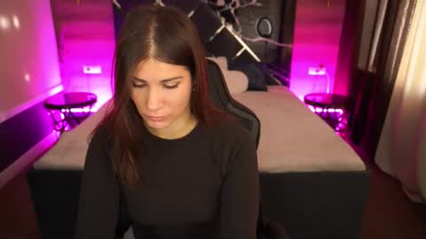 Lena online show from 11-14-25, 08:02