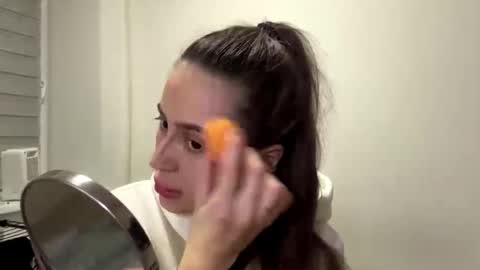 Snapshot of cassandrahazlegrove chatting on 02-24-26, 10:02 Cassy online show from 02-24-26, 10:02