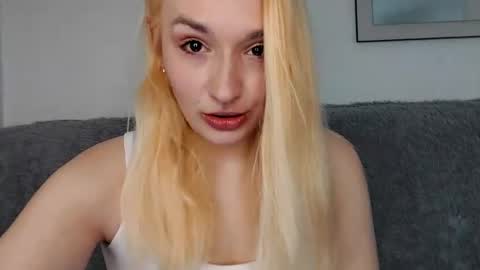 Snapshot of cassandratate chatting on 01-22-25, 08:29 Casey Chris online show from 01-22-25, 08:29