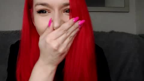 Snapshot of cassandratate chatting on 02-11-25, 08:15 Casey Chris online show from 02-11-25, 08:15