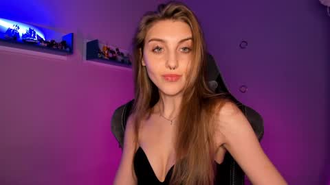 Seductress Cassia  FINDOM AND SADISM  NO NUDE online show from 01-22-25, 09:54