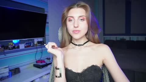 Seductress Cassia  FINDOM AND SADISM  NO NUDE online show from 09-26-25, 04:44