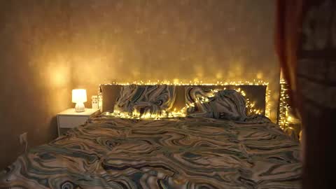 Cassie online show from 02-21-25, 07:12