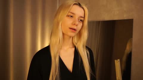 Cassie online show from 03-05-25, 02:45