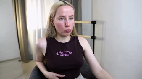 Cassie online show from 11-15-25, 09:21