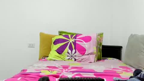 Cassie Vibe online show from 02-17-26, 02:52