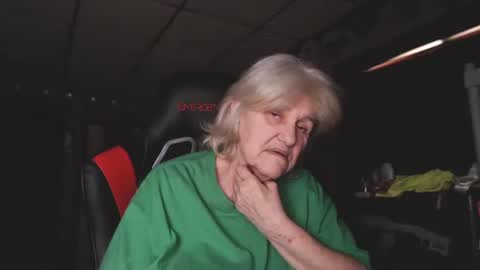 cat online show from 01-15-25, 07:12