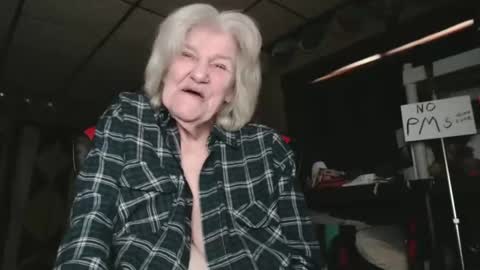 cat online show from 02-03-25, 08:35