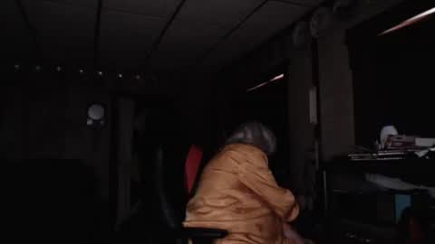 cat online show from 02-08-25, 07:38