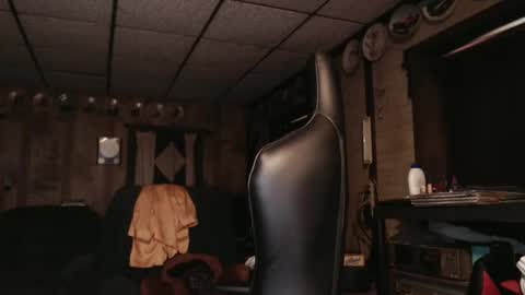 cat online show from 03-12-25, 04:46