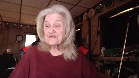 cat online show from 09-08-25, 04:39