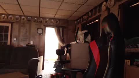 cat online show from 09-13-25, 03:34