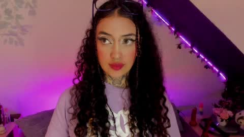 Cata green model independient online show from 01-21-25, 12:57