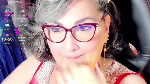 Snapshot of cataleya_mom_ chatting on 10-30-25, 02:13 cataleya online show from 10-30-25, 02:13