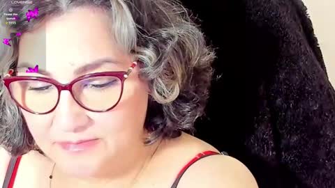 Snapshot of cataleya_mom_ chatting on 11-28-25, 09:56 cataleya online show from 11-28-25, 09:56