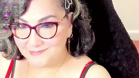 Snapshot of cataleya_mom_ chatting on 01-06-26, 01:20 cataleya online show from 01-06-26, 01:20