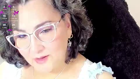 Snapshot of cataleya_mom_ chatting on 01-08-26, 01:52 cataleya online show from 01-08-26, 01:52
