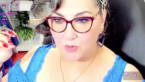 Snapshot of cataleya_mom_ chatting on 02-09-26, 03:32 cataleya online show from 02-09-26, 03:32