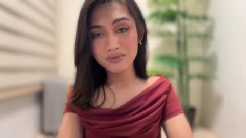 catalina2605 online show from 11-18-25, 05:39