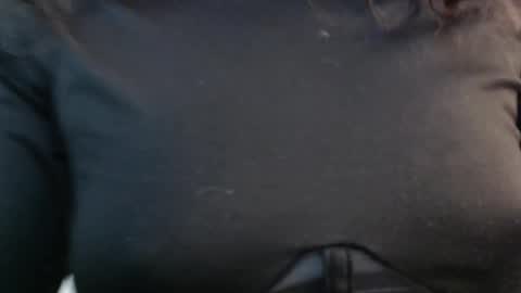 Snapshot of catalina5_s chatting on 01-07-26, 12:51 Catalina online show from 01-07-26, 12:51