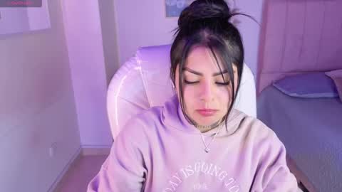 Catalina online show from 11-23-25, 09:58