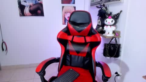 Catalina online show from 09-29-25, 01:33