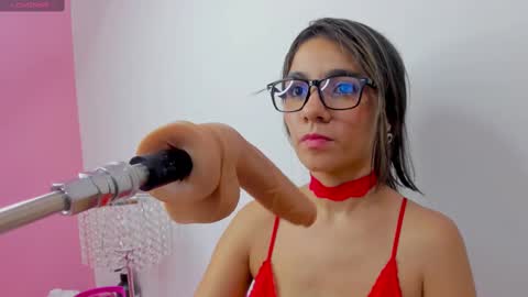 catalina_whore1 online show from 03-03-25, 09:59